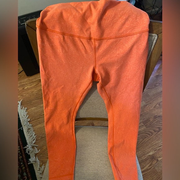 LULULEMON WUNDER TRAIN HIGH RISE TIGHT 25” CRUNCH WARM CORAL LEGGINGS ORANGE - Picture 3 of 6